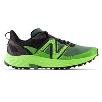 new-balance-fuelcell-summit-unknown-v3-trailrunning-schuhe
