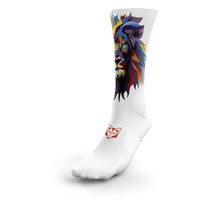 otso-be-a-lion-long-socks